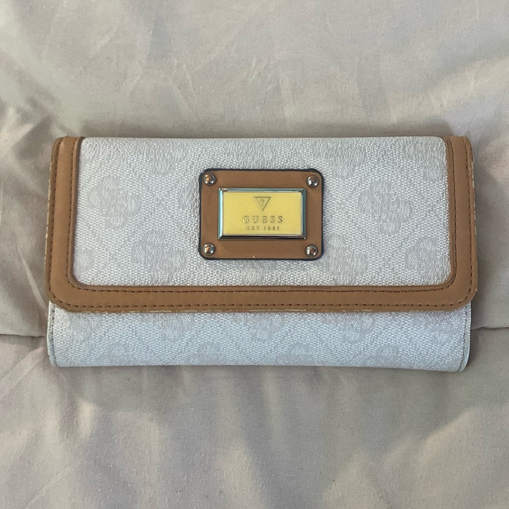 Guess wallet